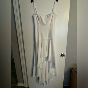 BCBC MaxAzria flowy, formal, strapless, white tiered gown size 10